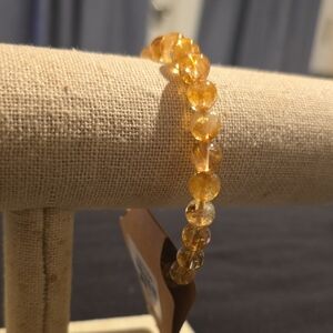 Elegant Gold Beaded Bracelet